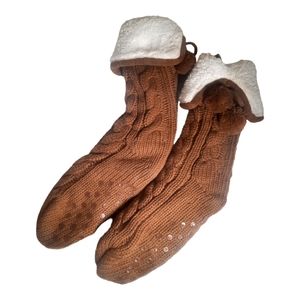 Look Slippers Wool Blend Brown Cable Knit Grippy One Size Christmas Winter